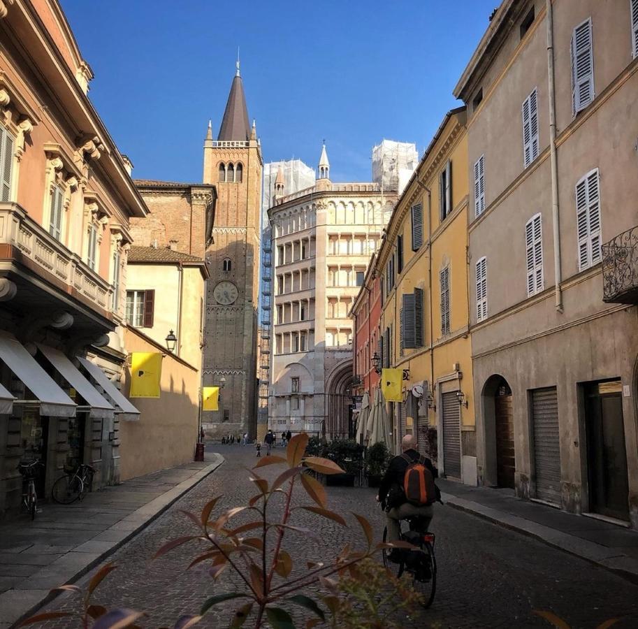 Parma Borgo Antico I I I Free Privat Parking Lejlighed Eksteriør billede
