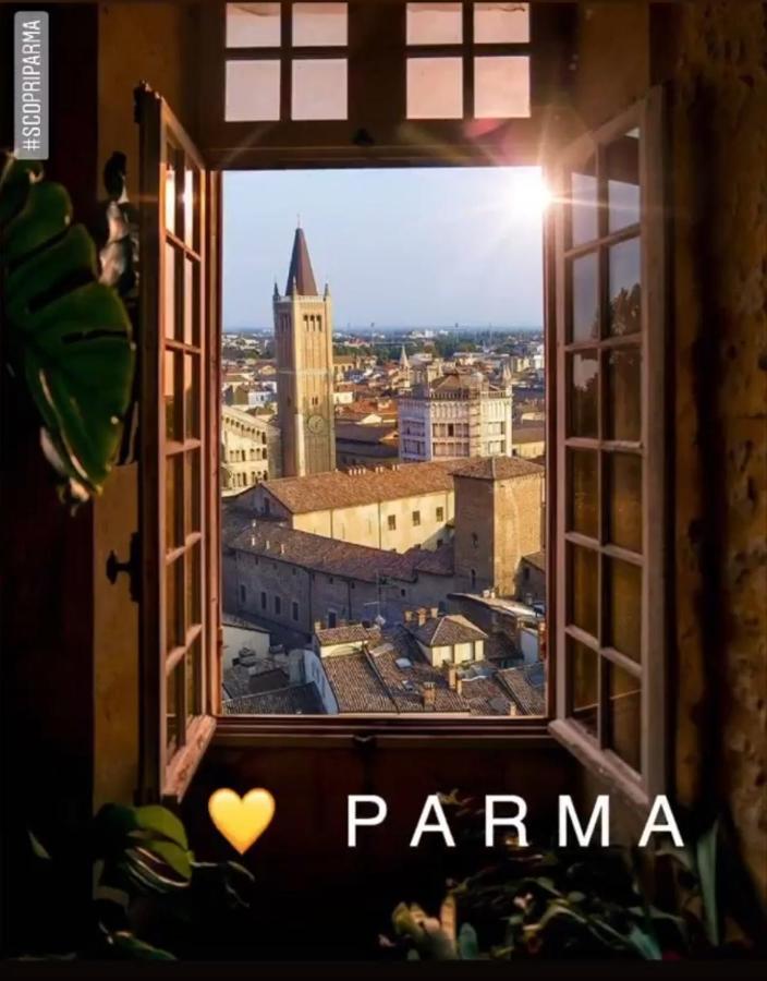 Parma Borgo Antico I I I Free Privat Parking Lejlighed Eksteriør billede