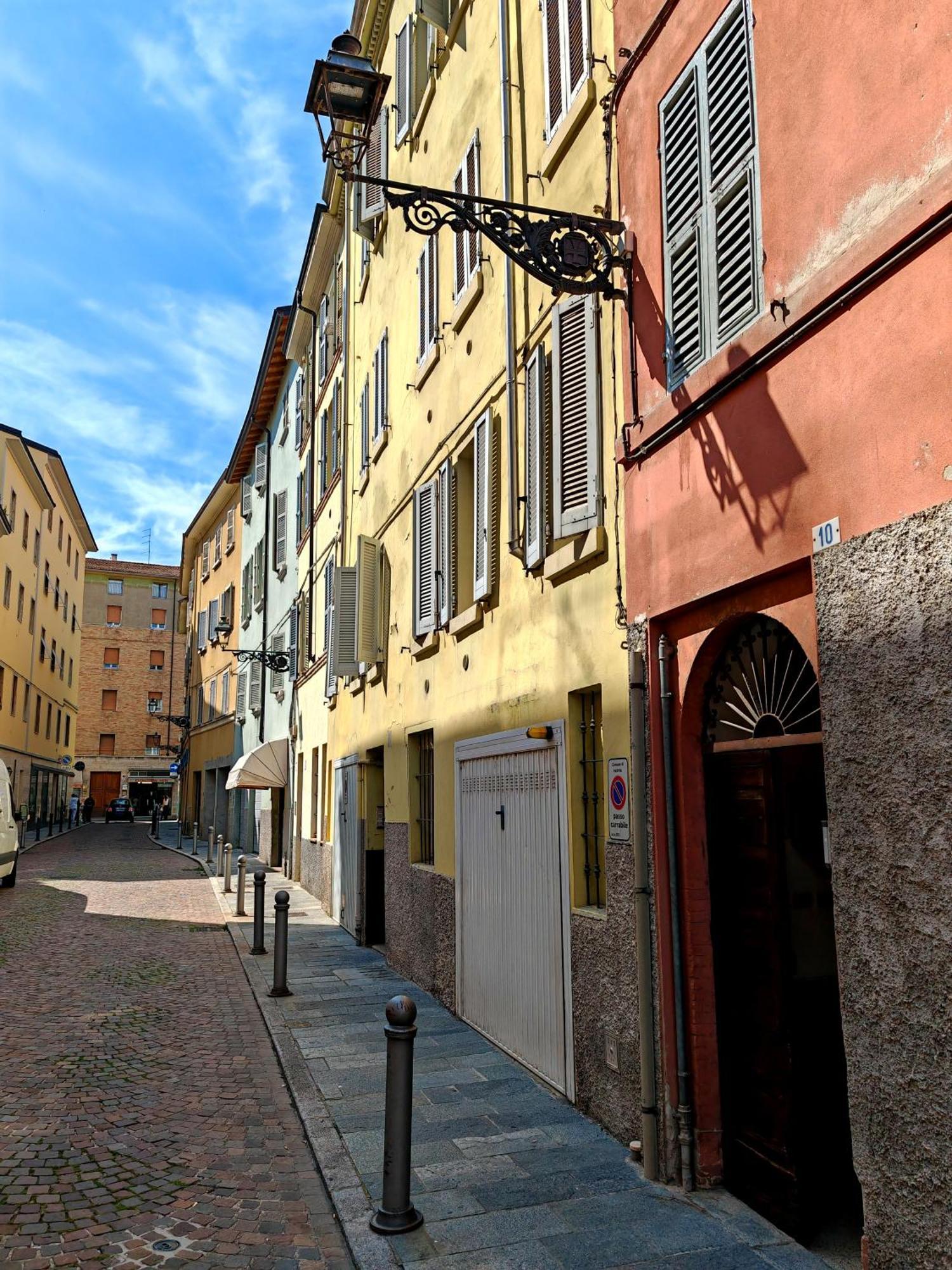 Parma Borgo Antico I I I Free Privat Parking Lejlighed Eksteriør billede